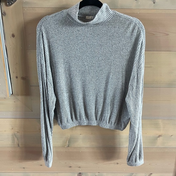 Garage Cinched Waist Long Sleeve Sweater Gray - Picture 1 of 2